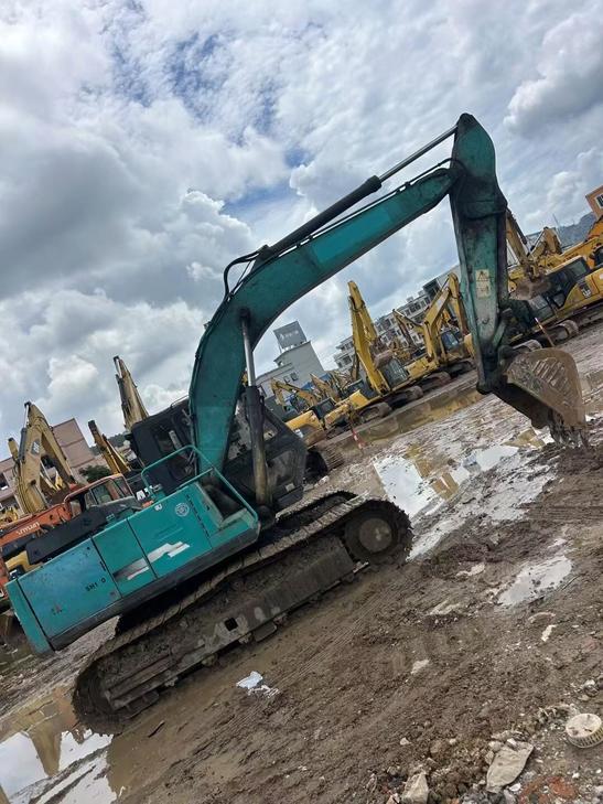 Buy Sumitomo S265F2 Used Excavator / 1