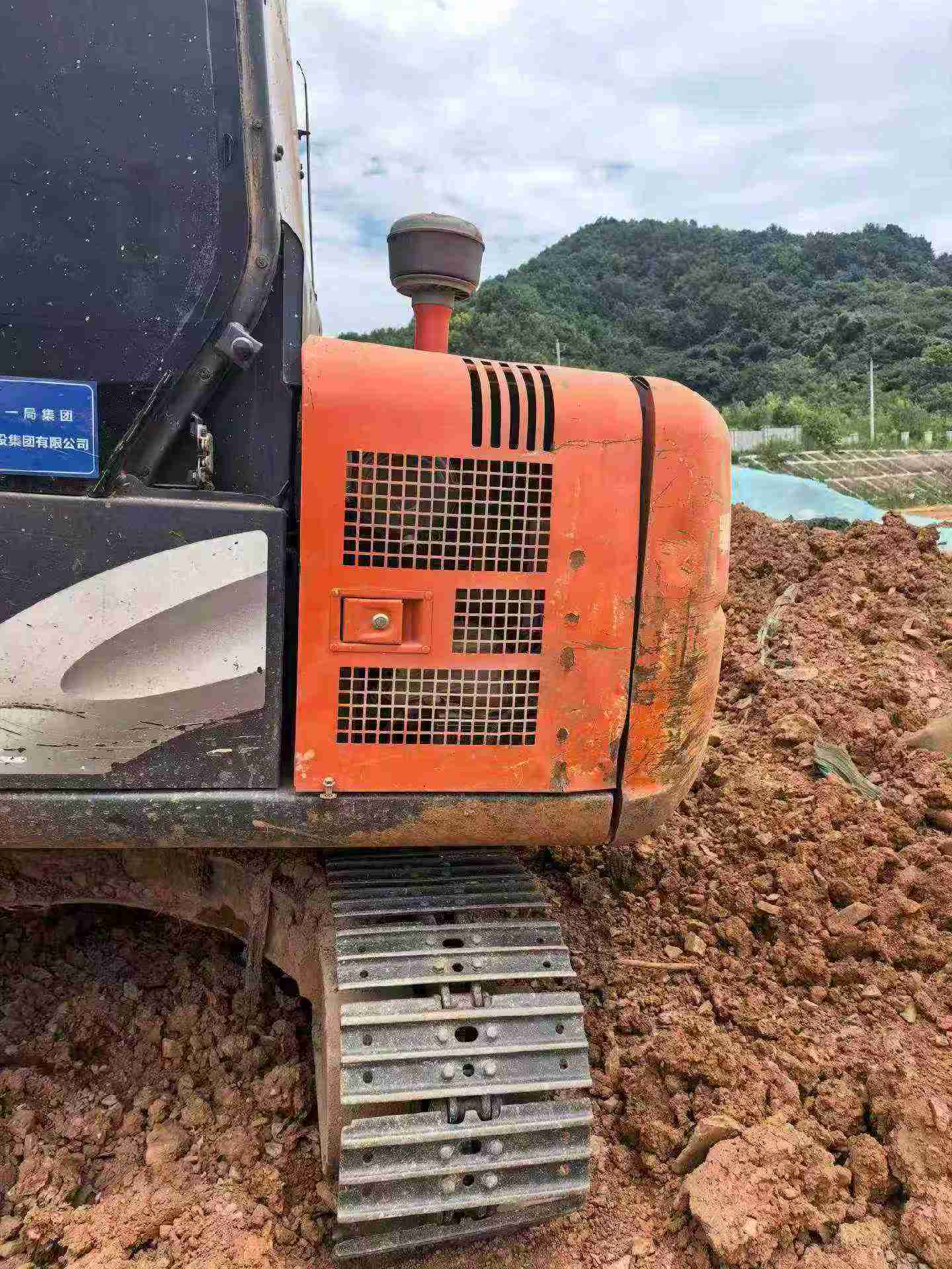 Buy Hitachi EX70 Used Excavator / 1