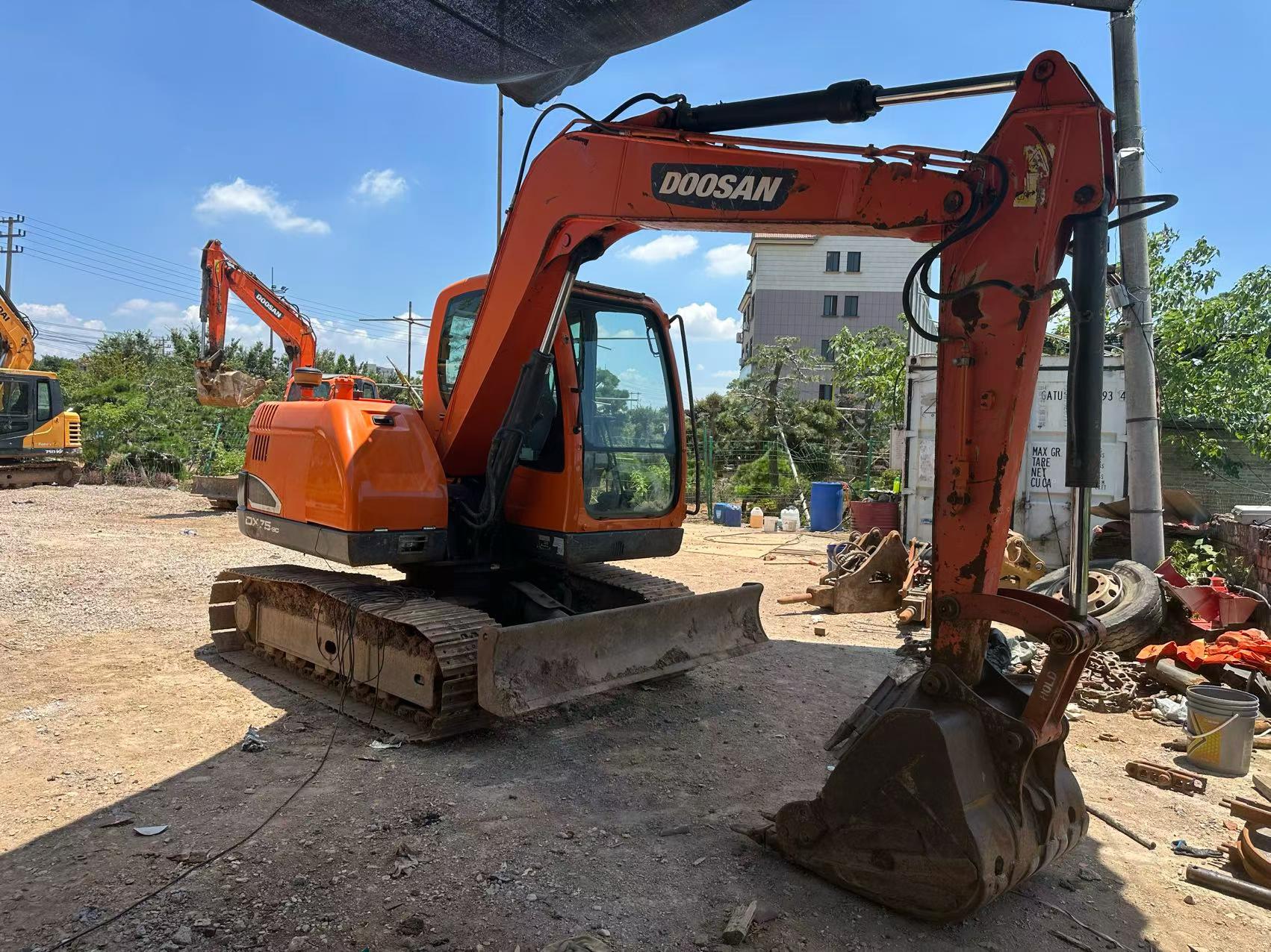 Buy Doosan DX75 Used Excavator / 1