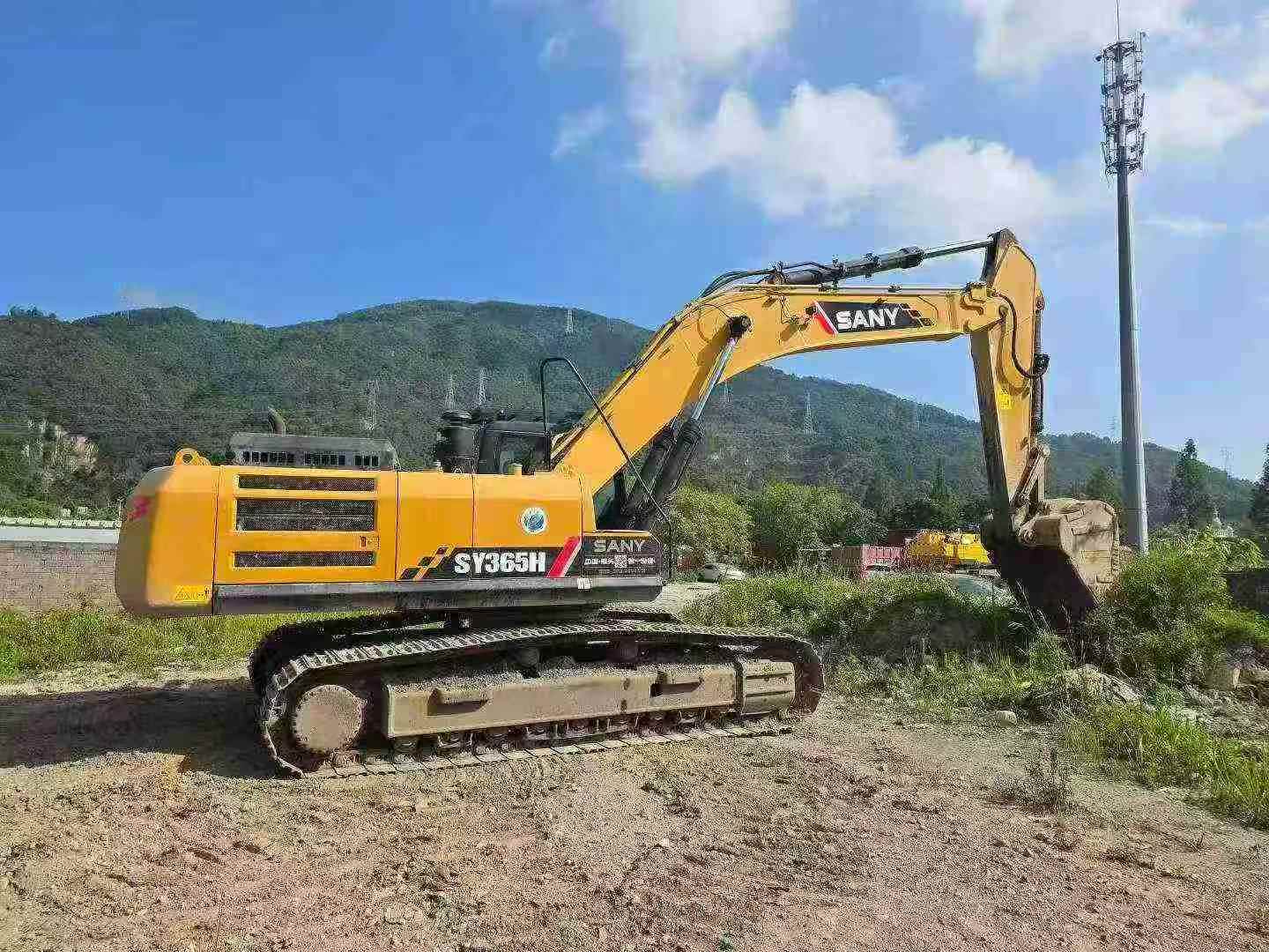 Buy Sany SY365H-10 Used Excavator / 2