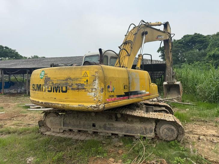 Buy Sumitomo SH200A3 Used Excavator / 1