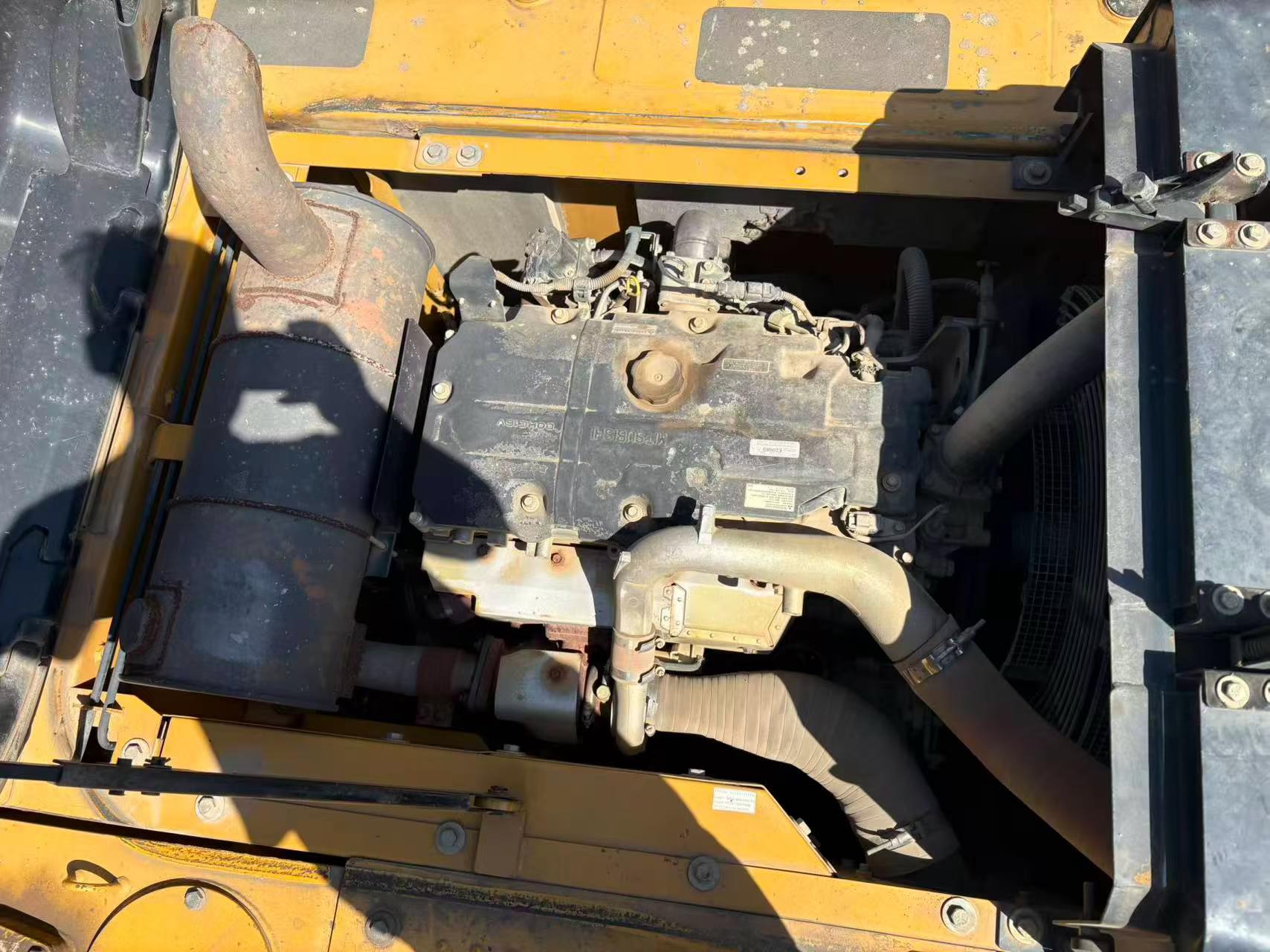 Buy Sany SY205C Used Excavator / 5 Buy Sany SY205C Used Excavator / 5