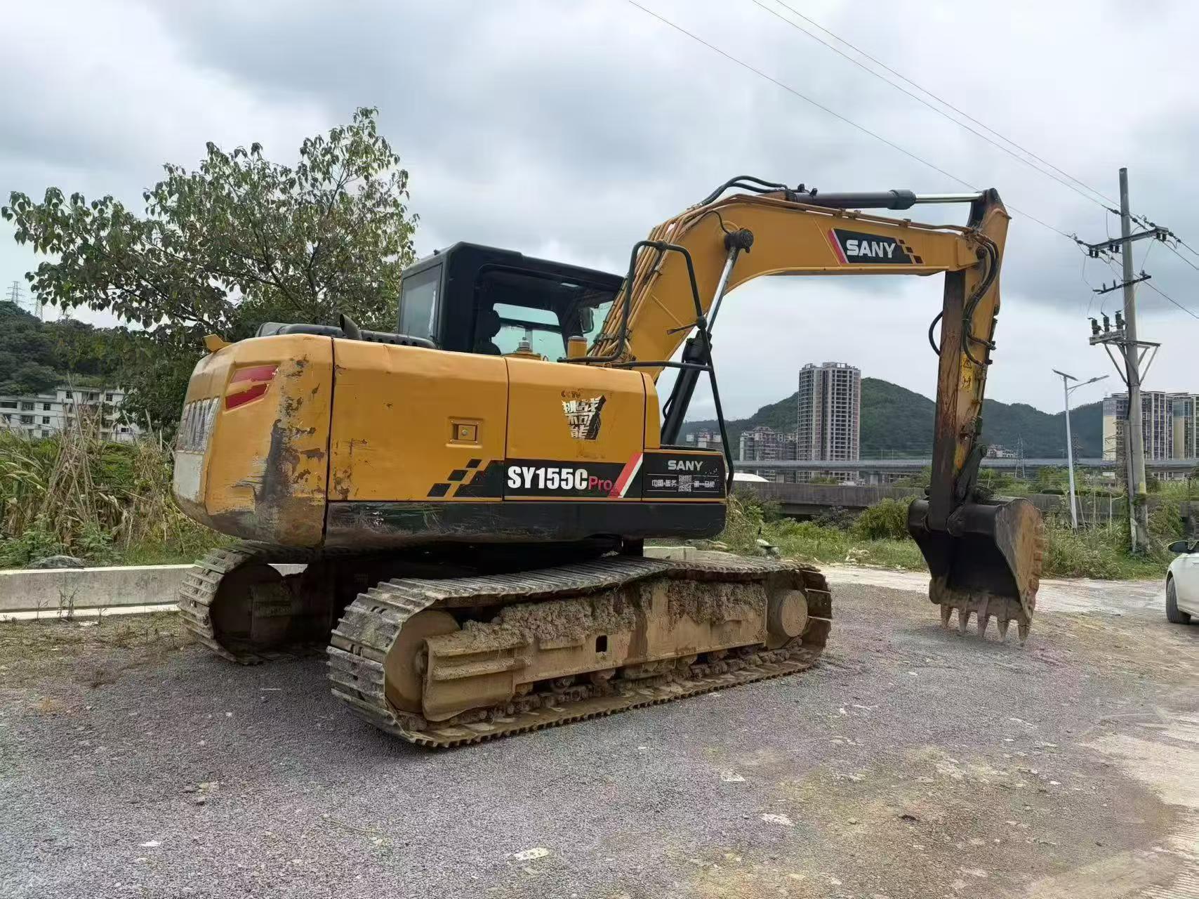Buy Sany SY135 Used Excavator / 4 Buy Sany SY135 Used Excavator / 4