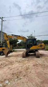 Buy XCMG XE135B Used Excavator / 2 Buy XCMG XE135B Used Excavator / 2