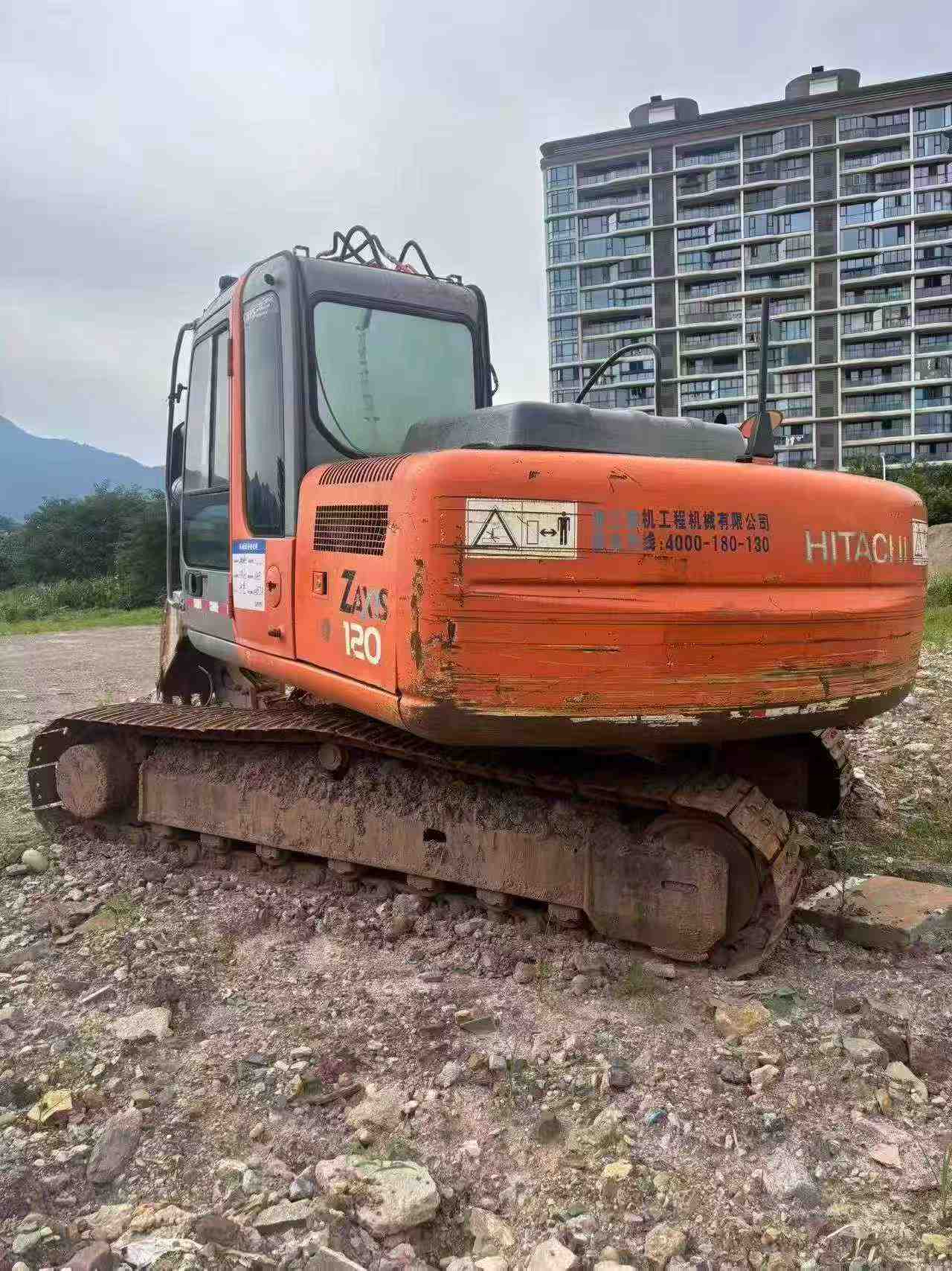 Buy Hitachi EX120-6 Used Excavator / 6 Buy Hitachi EX120-6 Used Excavator / 6