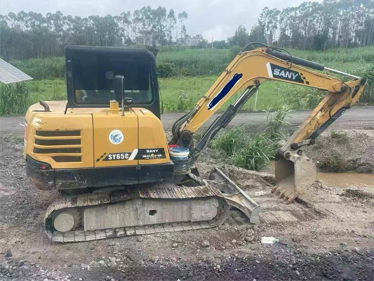 Buy Sany SY55 Used Excavator / 1