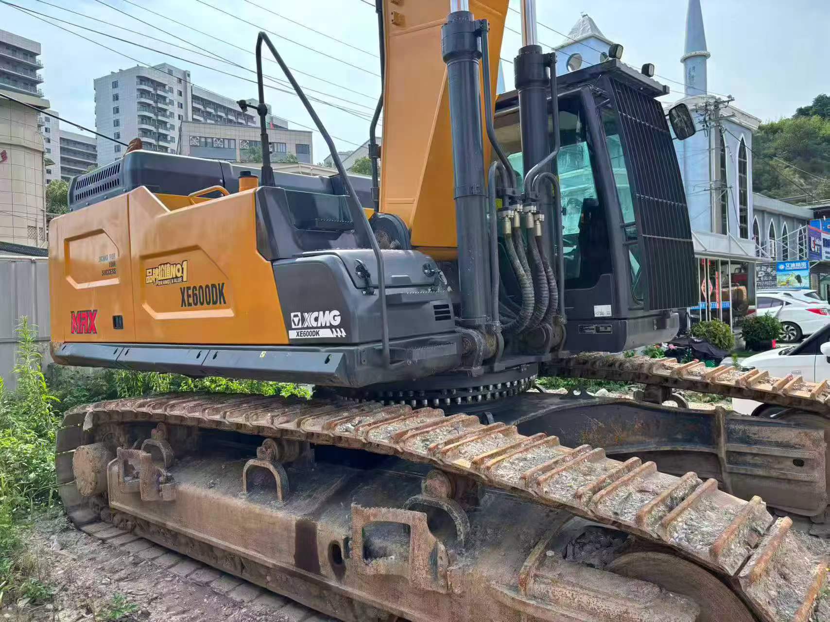 Buy XCMG XE600DK Used Excavator / 4 Buy XCMG XE600DK Used Excavator / 4