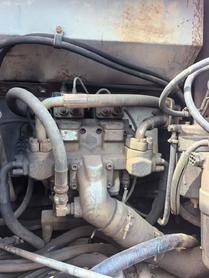 Buy Hitachi EX200-3 Used Excavator / 8 Buy Hitachi EX200-3 Used Excavator / 8