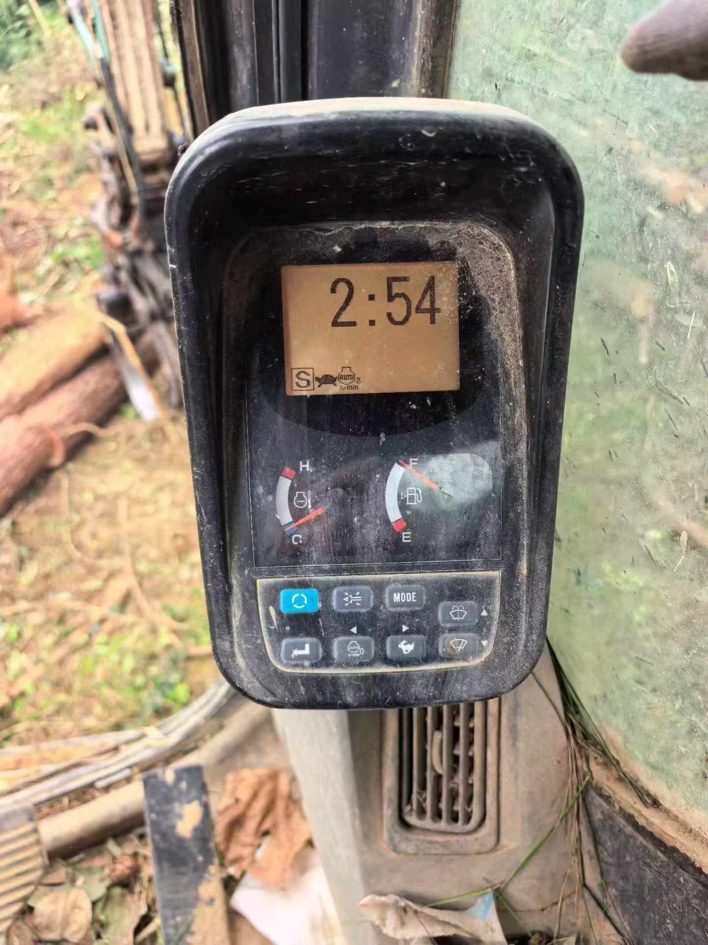 Buy Kobelco SK75 Used Excavator / 9