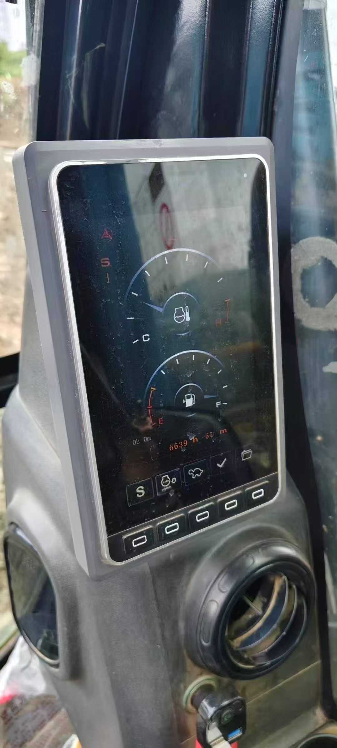 Buy Sany SY125C Used Excavator / 5 Buy Sany SY125C Used Excavator / 5