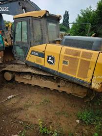 Buy JohnDeere E210 Used Excavator / 3 Buy JohnDeere E210 Used Excavator / 3