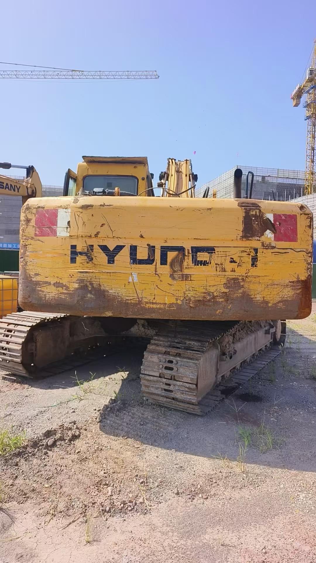 Buy Hyundai R215-7 Used Excavator / 2