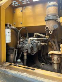 Buy XCMG XE135B Used Excavator / 3 Buy XCMG XE135B Used Excavator / 3