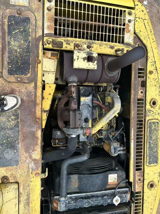 Buy Komatsu PC120-6 Used Excavator / 1