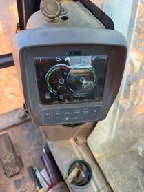 Buy XCMG XE135B Used Excavator / 4 Buy XCMG XE135B Used Excavator / 4