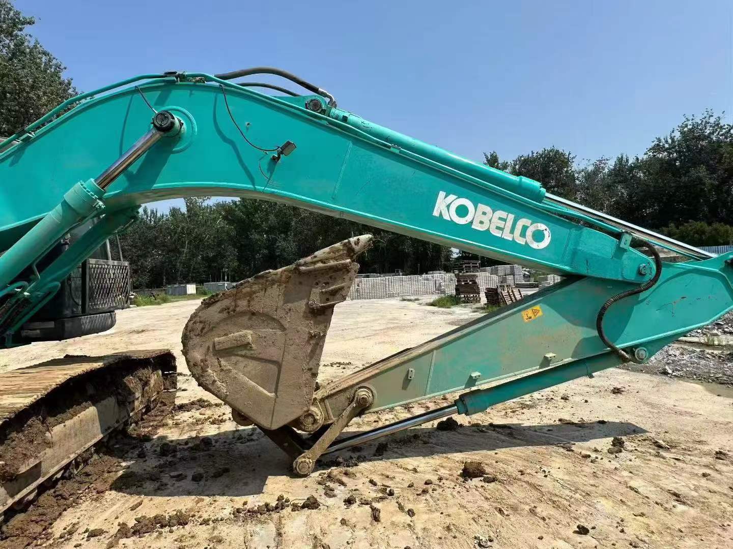 Buy Kobelco SK260 Used Excavator / 4 Buy Kobelco SK260 Used Excavator / 4