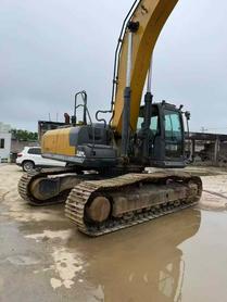 Buy XCMG XE380DK Used Excavator / 8 Buy XCMG XE380DK Used Excavator / 8