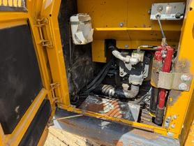 Buy XCMG XE75C Used Excavator / 6 Buy XCMG XE75C Used Excavator / 6