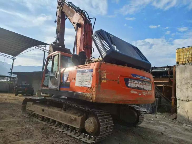 Buy Doosan DH300-7 Used Excavator / 1