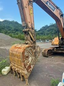 Buy Sany SY215C Used Excavator / 7 Buy Sany SY215C Used Excavator / 7