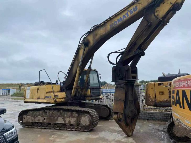 Buy Komatsu PC360-7 Used Excavator / 1