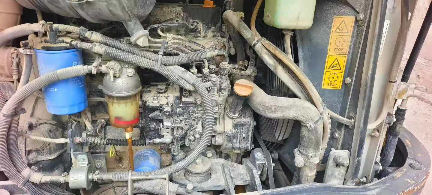 Buy XCMG XE60 Used Excavator / 3