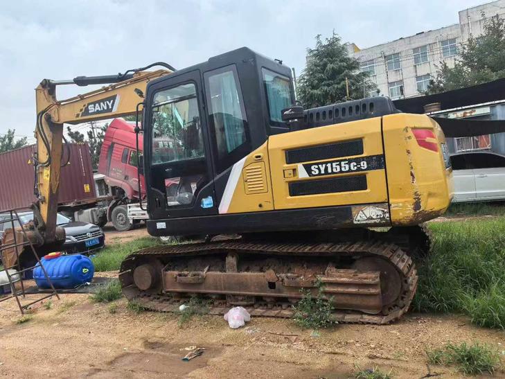 Buy Sany SY135 Used Excavator / 1