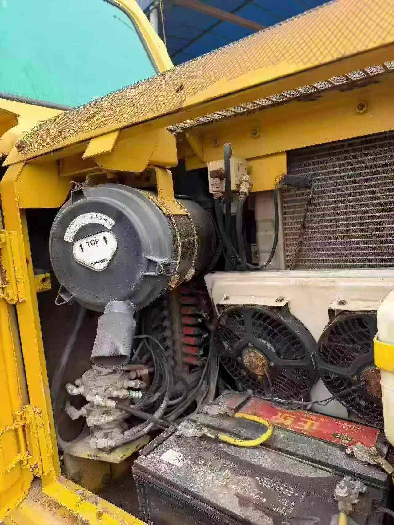 Buy Komatsu PC120 Used Excavator / 8 Buy Komatsu PC120 Used Excavator / 8