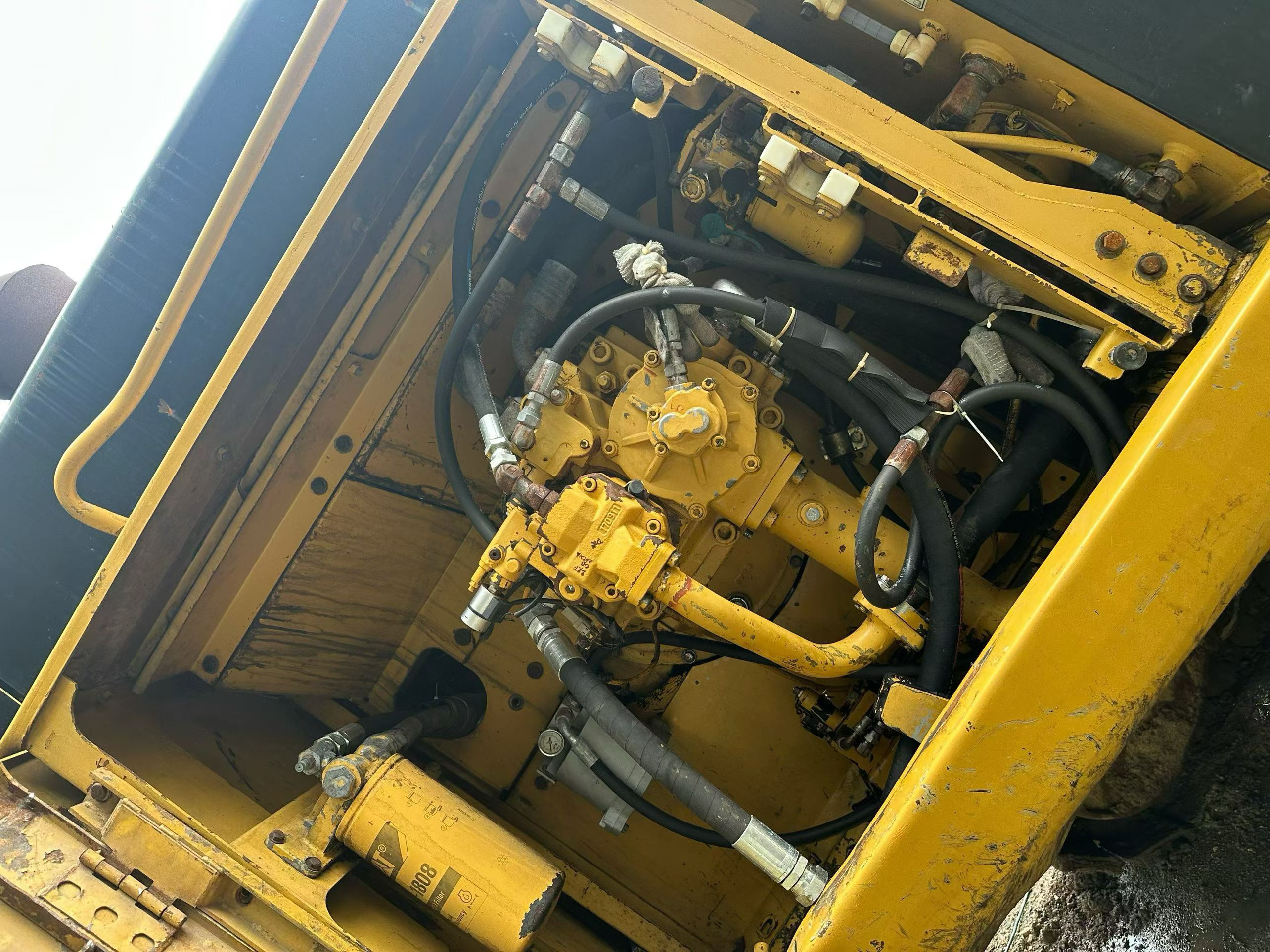 Buy Caterpillar 349E Used Excavator / 2