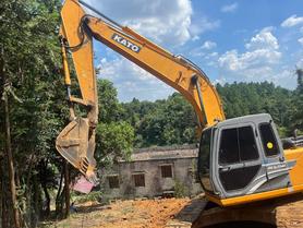 Buy Kato Used Excavator / 7 Buy Kato Used Excavator / 7