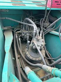 Buy Kobelco SK260 Used Excavator / 8 Buy Kobelco SK260 Used Excavator / 8