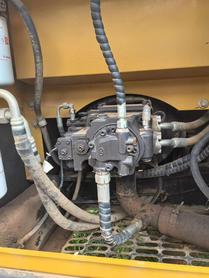 Buy Sany SY135 Used Excavator / 4 Buy Sany SY135 Used Excavator / 4