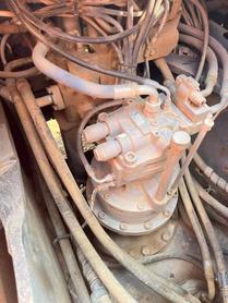 Buy Hitachi EX200-3 Used Excavator / 8 Buy Hitachi EX200-3 Used Excavator / 8
