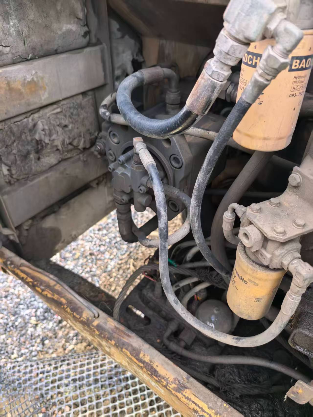 Buy Caterpillar 320B Used Excavator / 3