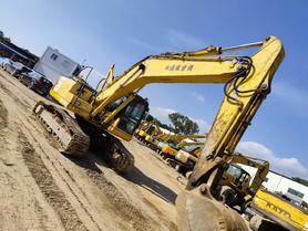 Buy Komatsu PC200-7 Used Excavator / 4 Buy Komatsu PC200-7 Used Excavator / 4