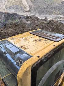 Buy Komatsu PC240-6 Used Excavator / 5 Buy Komatsu PC240-6 Used Excavator / 5