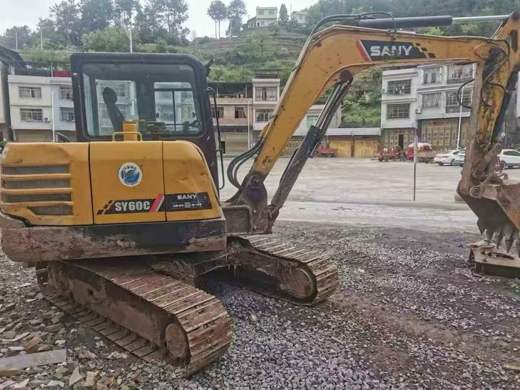 Buy Sany SY60 Used Excavator / 1