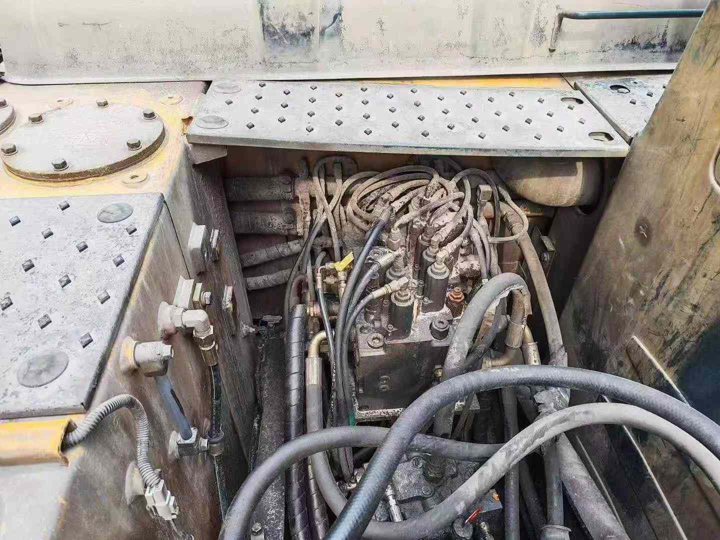 Buy Hyundai R150-7 Used Excavator / 6