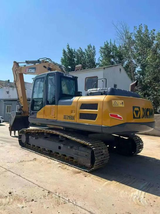 Buy XCMG XE215 Used Excavator / 1