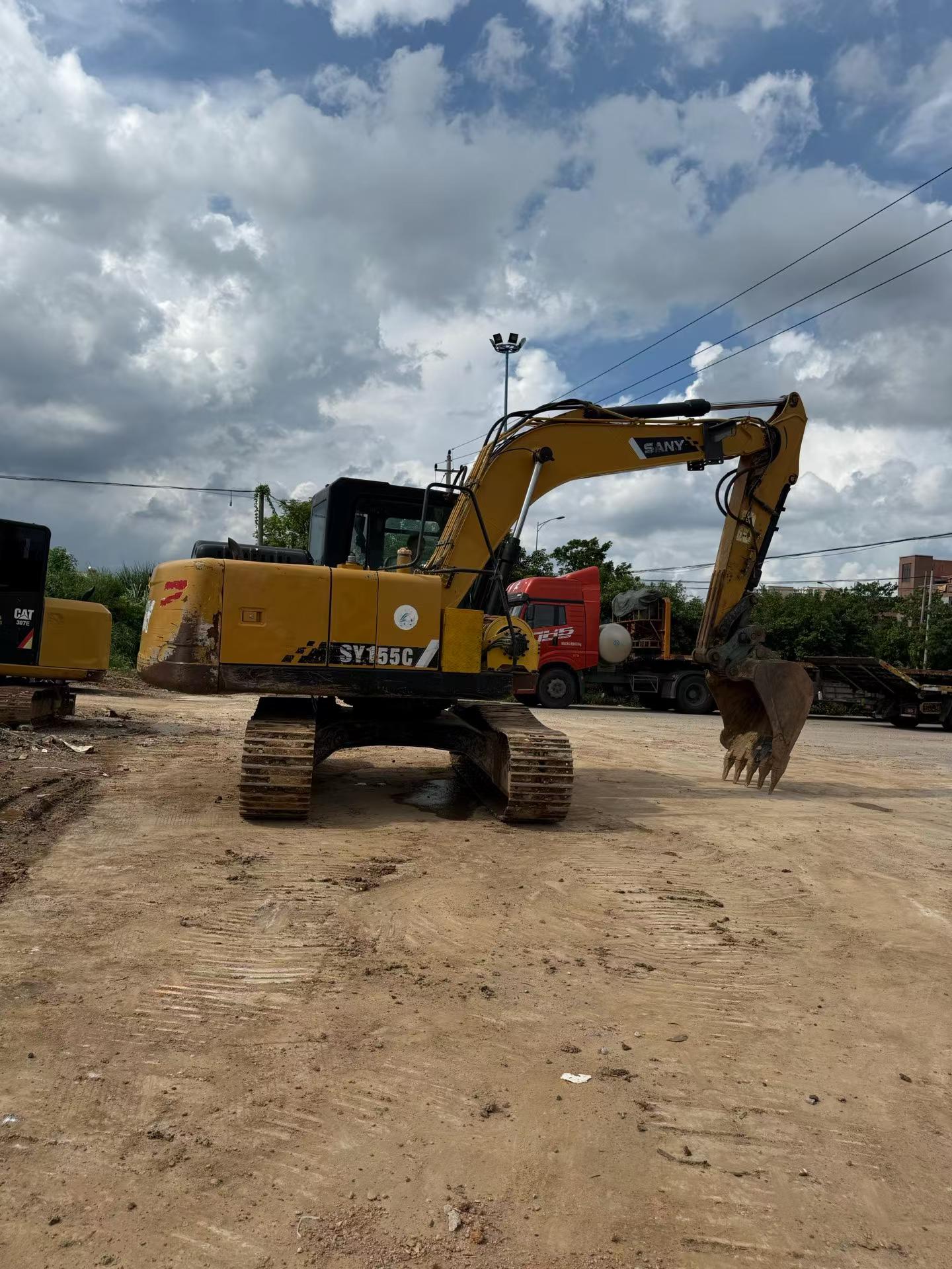 Buy Sany SY115C Used Excavator / 5 Buy Sany SY115C Used Excavator / 5