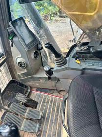 Buy XCMG XE335C Used Excavator / 6 Buy XCMG XE335C Used Excavator / 6