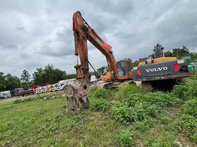 Buy Doosan DH215-9E Used Excavator / 2 Buy Doosan DH215-9E Used Excavator / 2