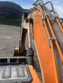 Buy Doosan DX520LC Used Excavator / 7 Buy Doosan DX520LC Used Excavator / 7