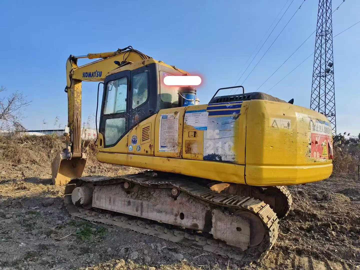 Buy Komatsu PC200-7 Used Excavator / 4 Buy Komatsu PC200-7 Used Excavator / 4