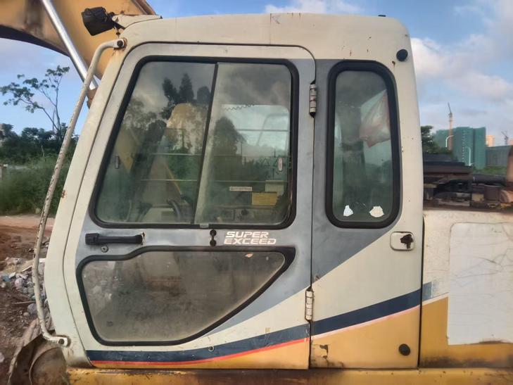 Buy Kato Used Excavator / 1