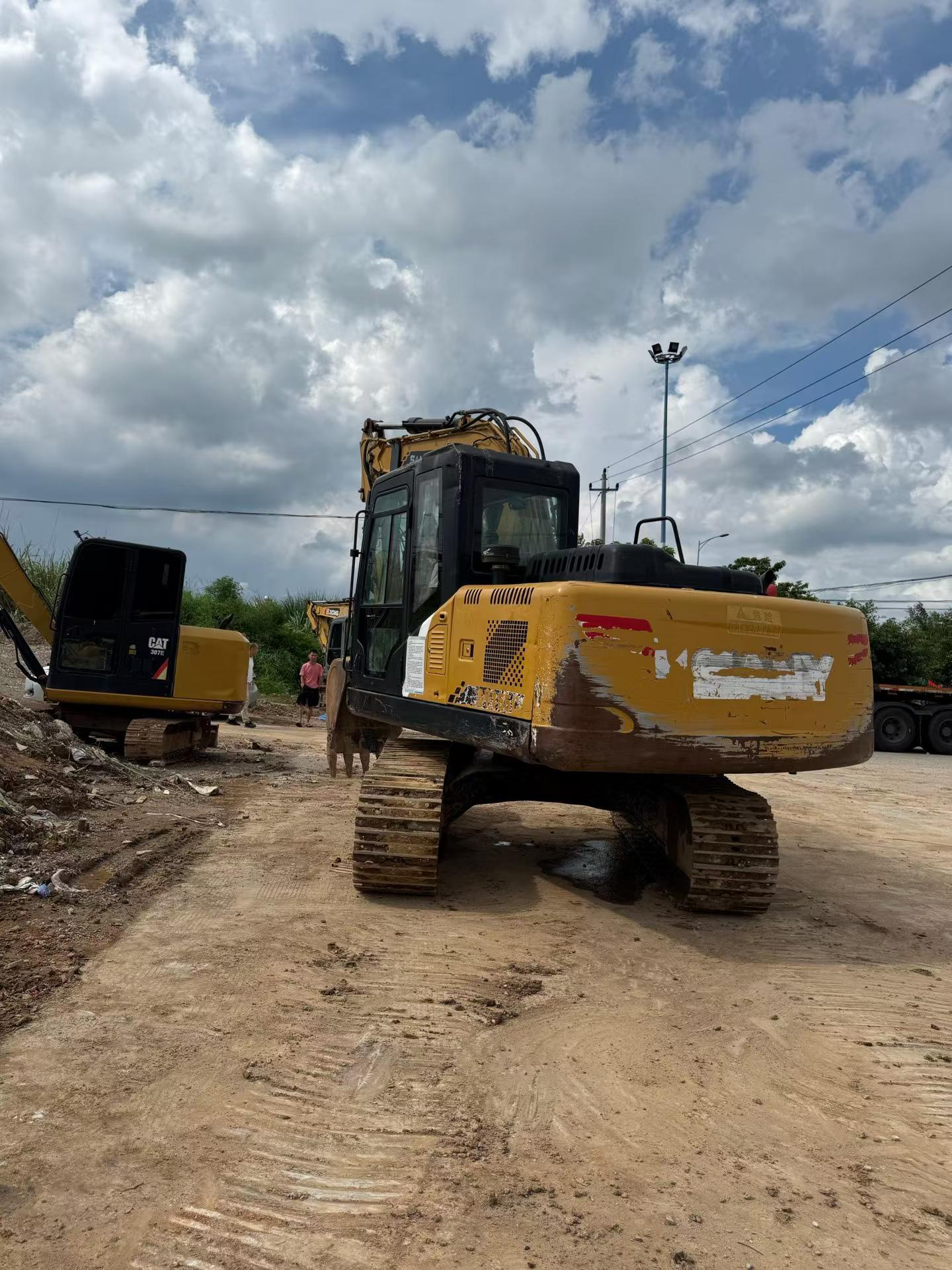 Buy Sany SY115C Used Excavator / 2 Buy Sany SY115C Used Excavator / 2