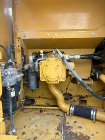Buy Caterpillar 323 Used Excavator / 6 Buy Caterpillar 323 Used Excavator / 6