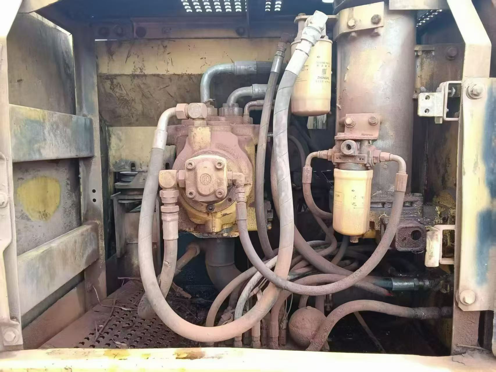 Buy Caterpillar 320B Used Excavator / 9 Buy Caterpillar 320B Used Excavator / 9