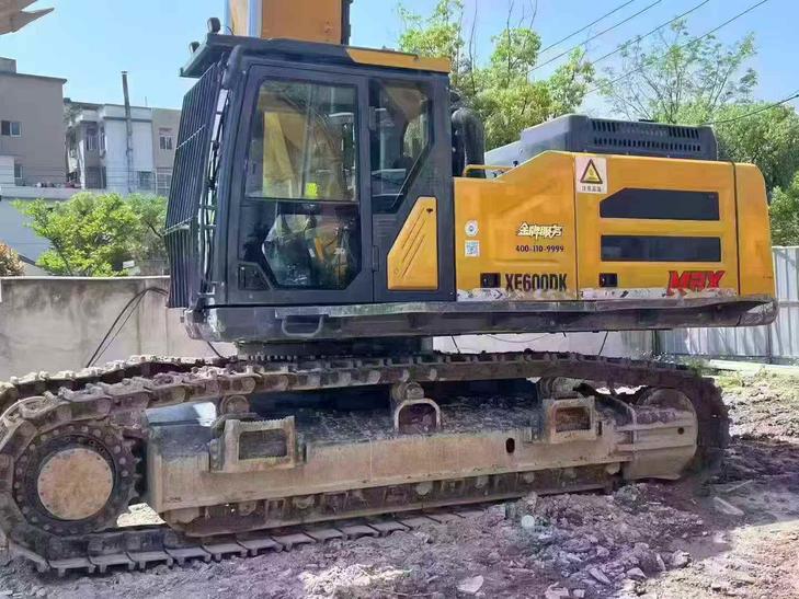 Buy XCMG LW600E Used Excavator / 1
