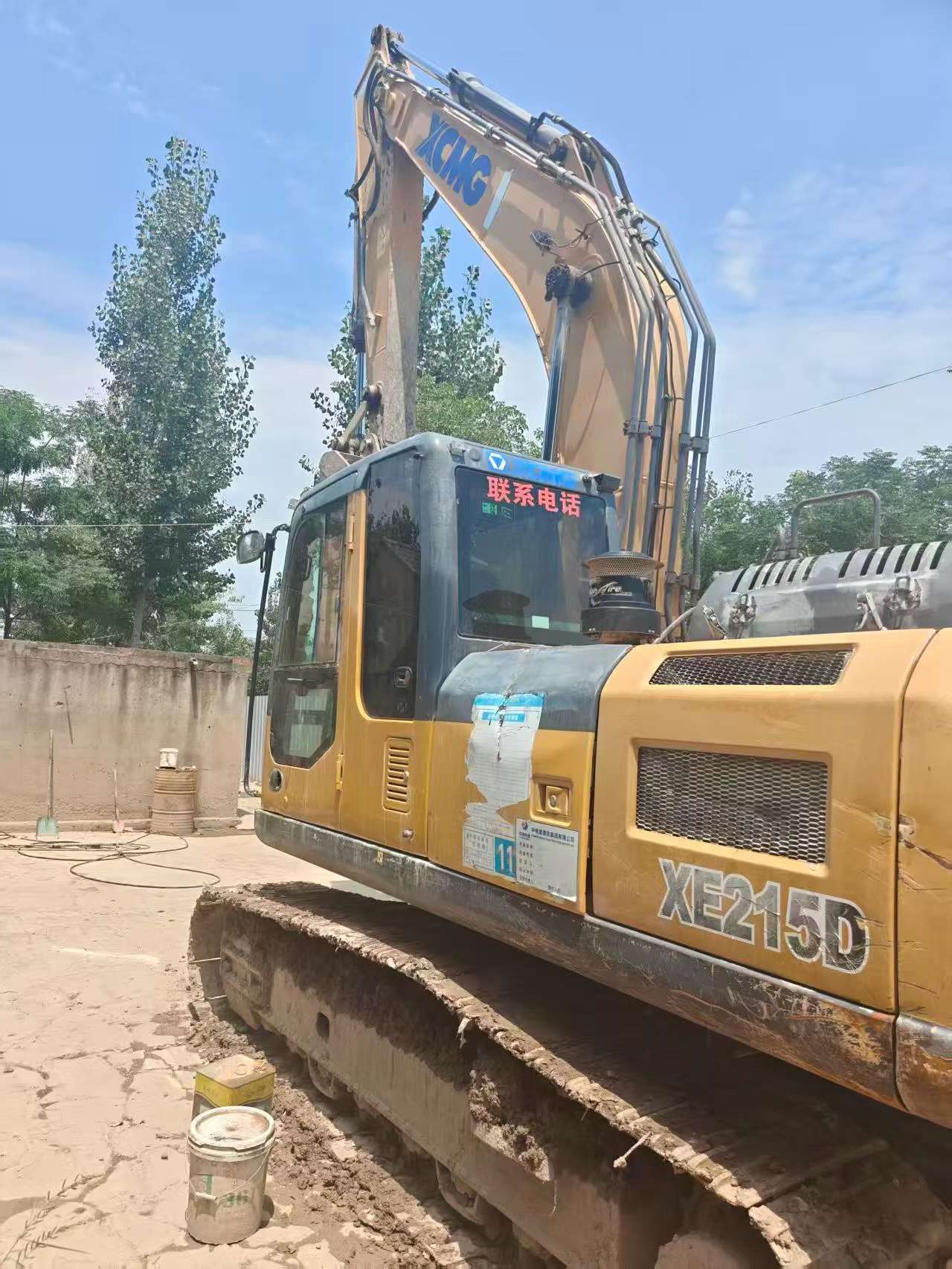 Buy XCMG XE215 Used Excavator / 3 Buy XCMG XE215 Used Excavator / 3